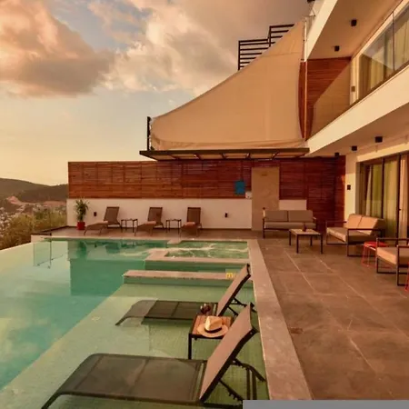 Villa Luxurious 4br With Sea View Pool And Lot More Antalya 1053 *