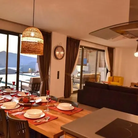 Luxurious 4br With Sea View Pool And Lot More Antalya 1053 Kalkan