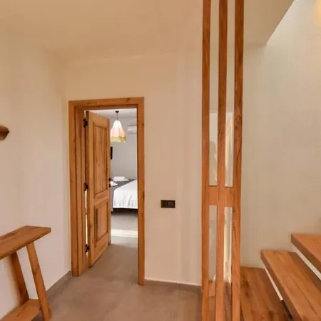 Luxurious 4br With Sea View Pool And Lot More Antalya 1053 * Kalkan